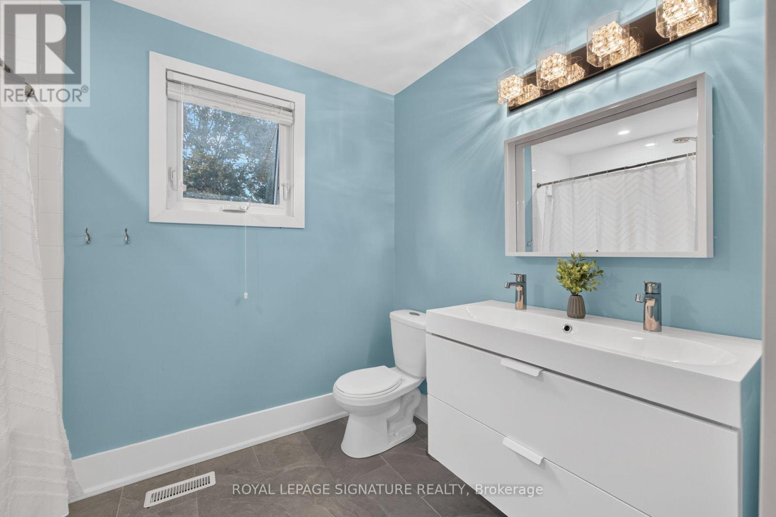 2595 Cavendish Drive, Burlington, Ontario  L7P 4A9 - Photo 33 - W13886588