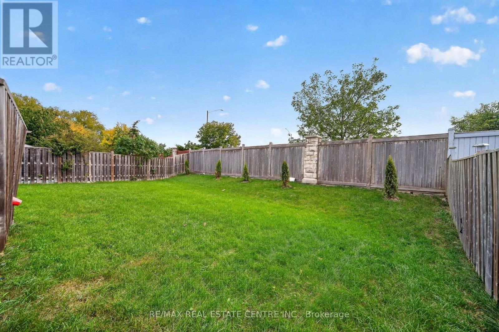 21 River Heights Drive, Brampton, Ontario  L6P 2M9 - Photo 45 - W13886594
