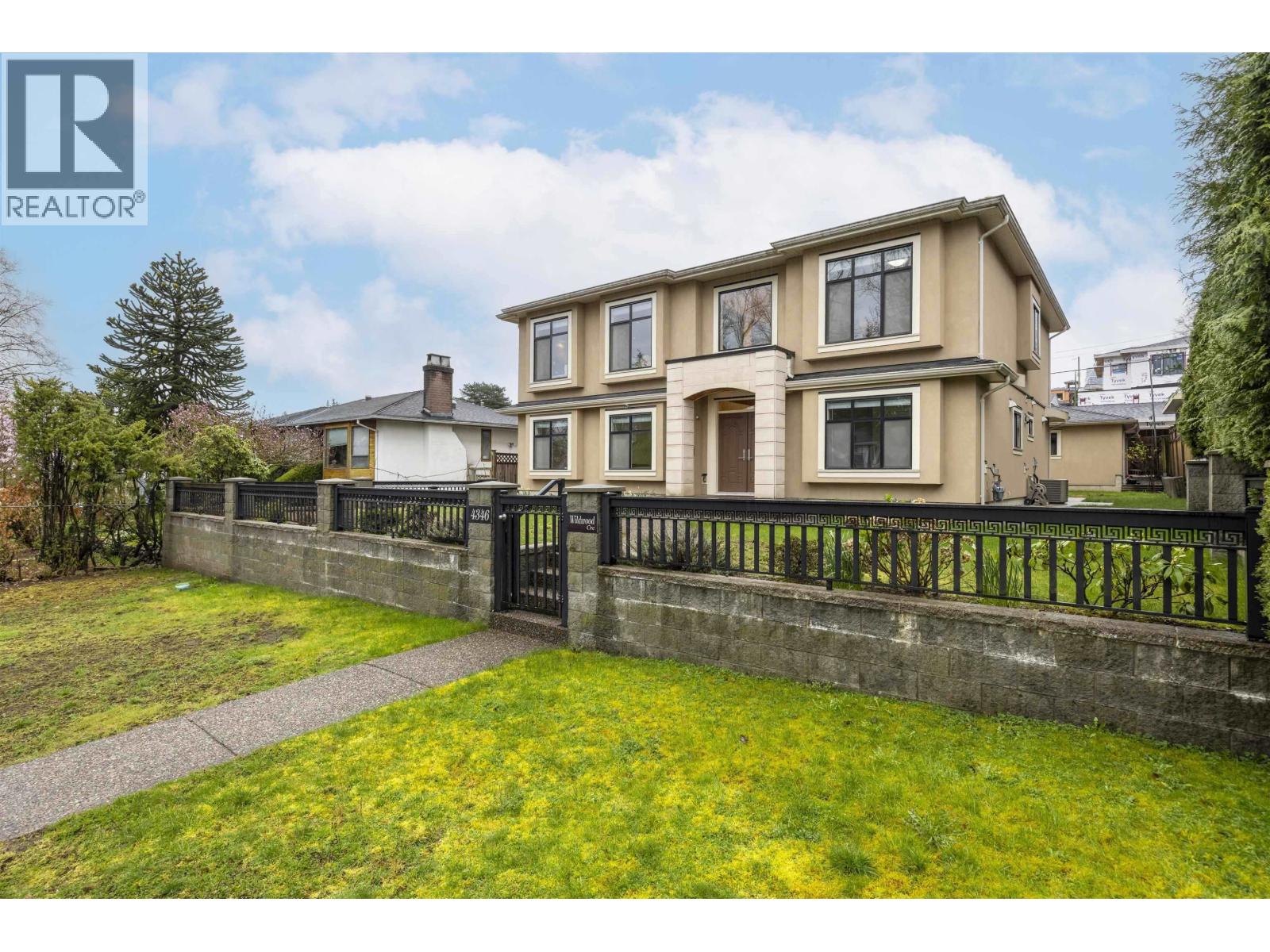 4346 WILDWOOD CRESCENT, Burnaby, British Columbia