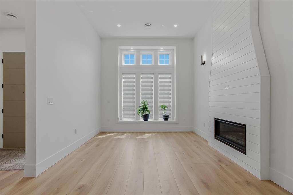 8701 Cleven Drive, Mission, British Columbia  V2V 6Y6 - Photo 14 - R3173848