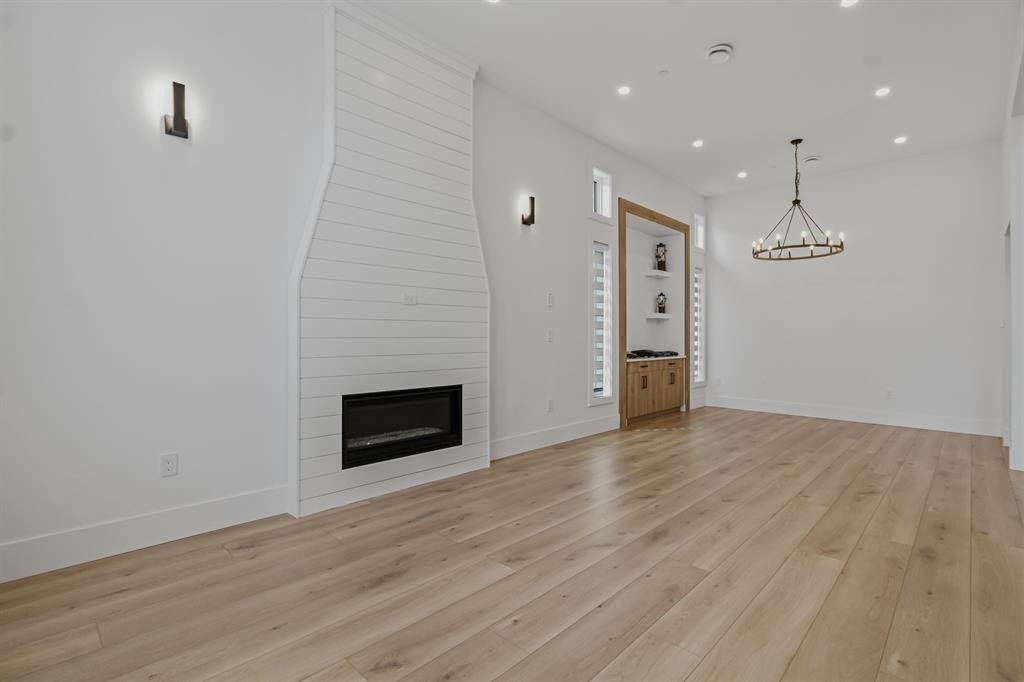 8701 Cleven Drive, Mission, British Columbia  V2V 6Y6 - Photo 17 - R3173848
