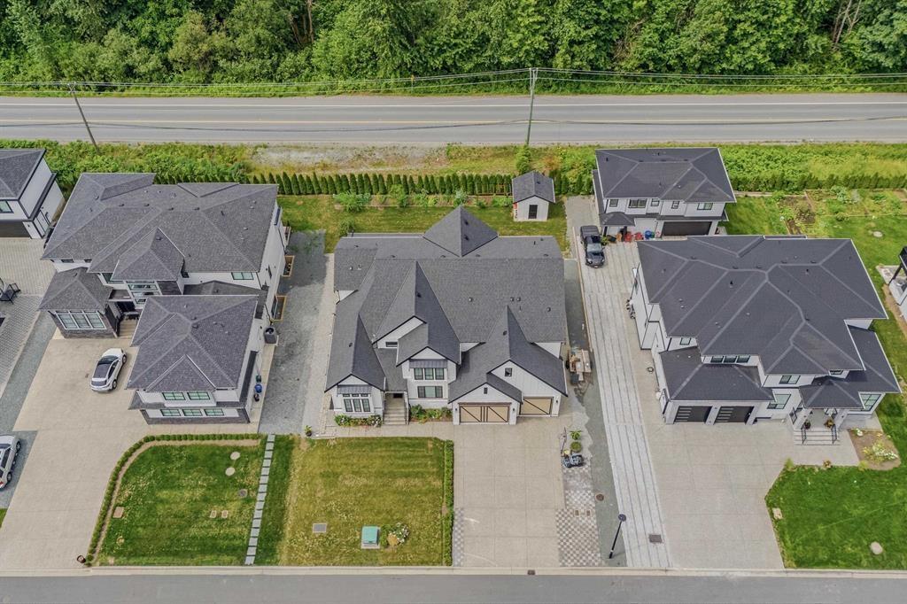 8701 Cleven Drive, Mission, British Columbia  V2V 6Y6 - Photo 10 - R3173848