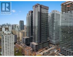 318 - 117 BROADWAY AVENUE, Toronto, Ontario