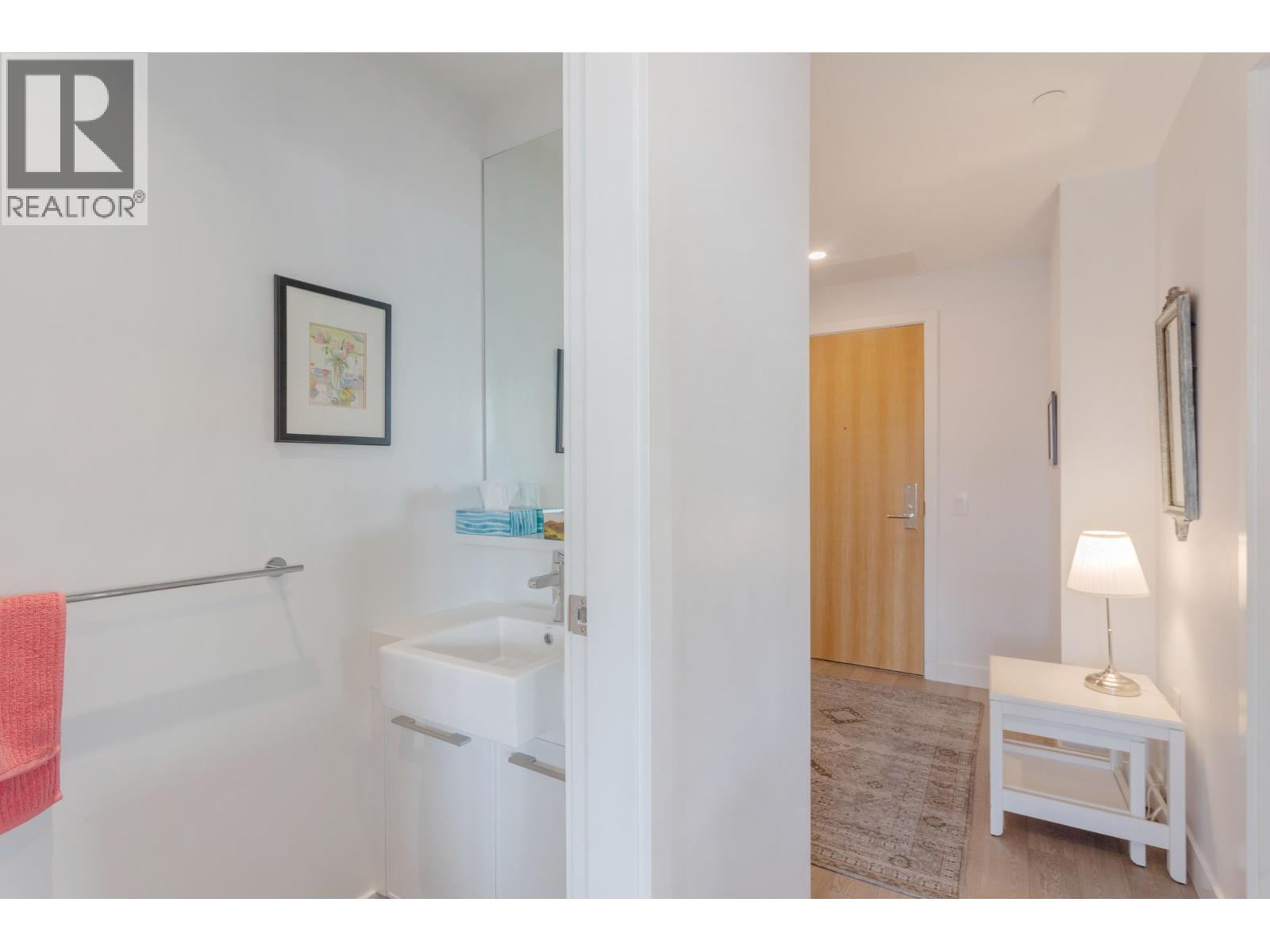 206 3220 Connaught Crescent, North Vancouver, British Columbia  V7R 0A5 - Photo 21 - R3174448