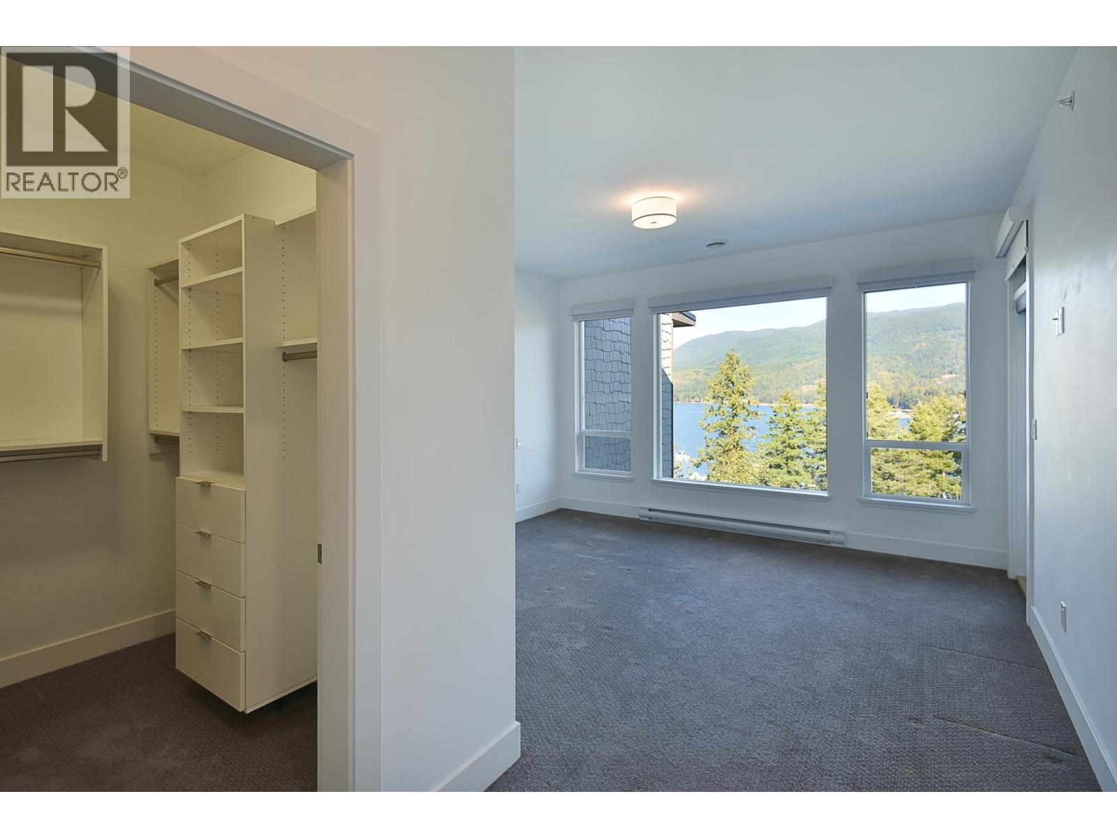 303 5780 Marine Way, Sechelt, British Columbia  V7Z 0L8 - Photo 11 - R3174455