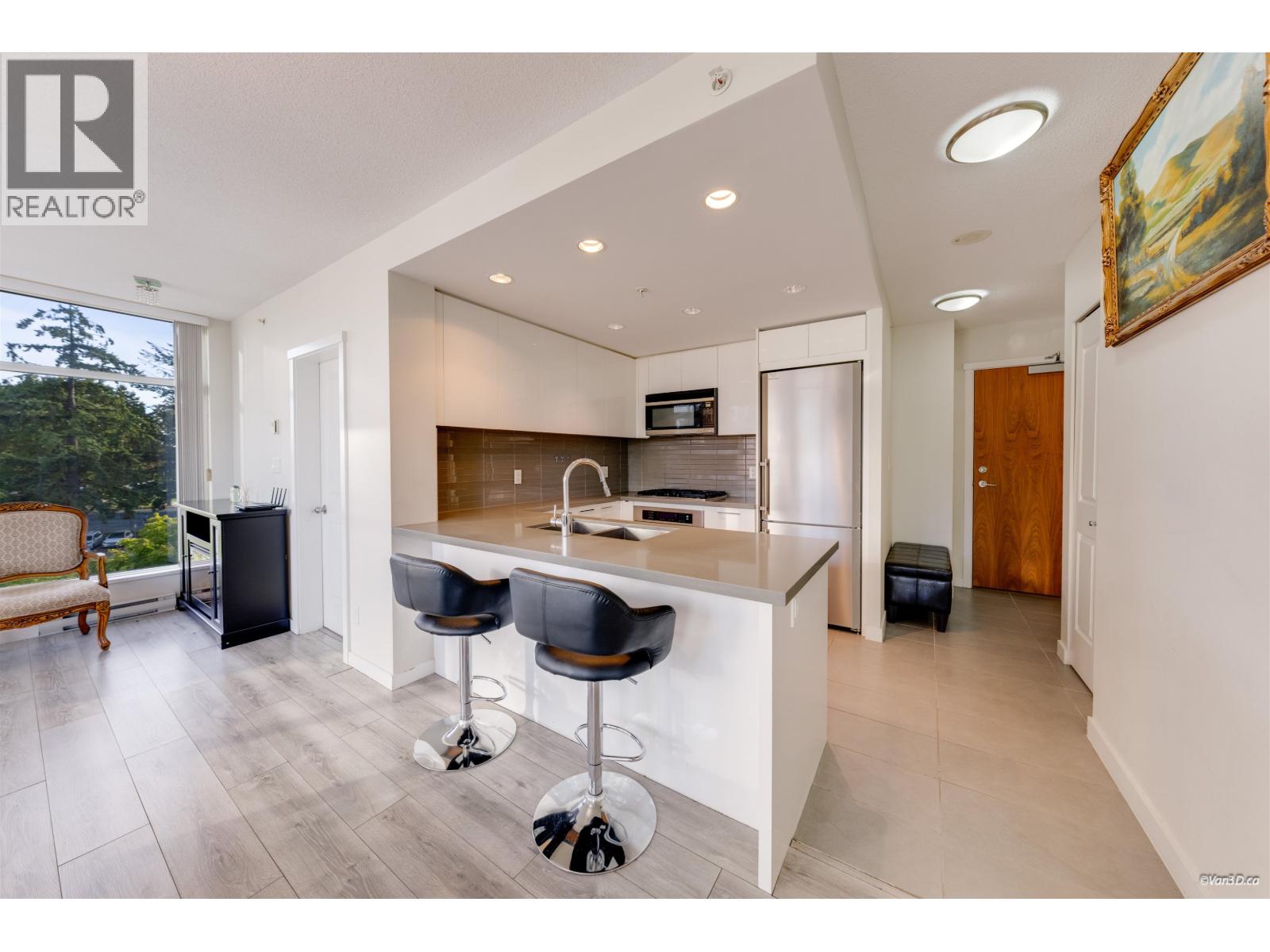 306 4880 Bennett Street, Burnaby, British Columbia  V5H 0C1 - Photo 13 - R3174456