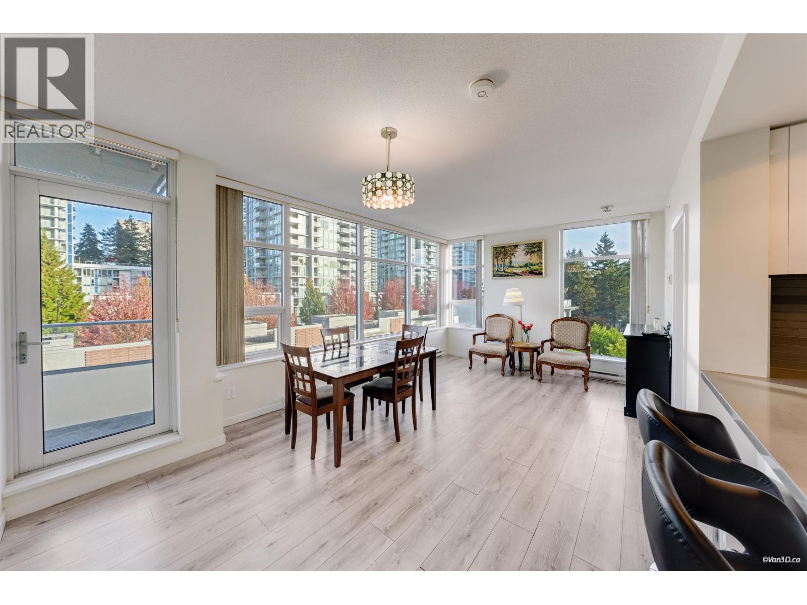 306 4880 Bennett Street, Burnaby, British Columbia  V5H 0C1 - Photo 9 - R3174456