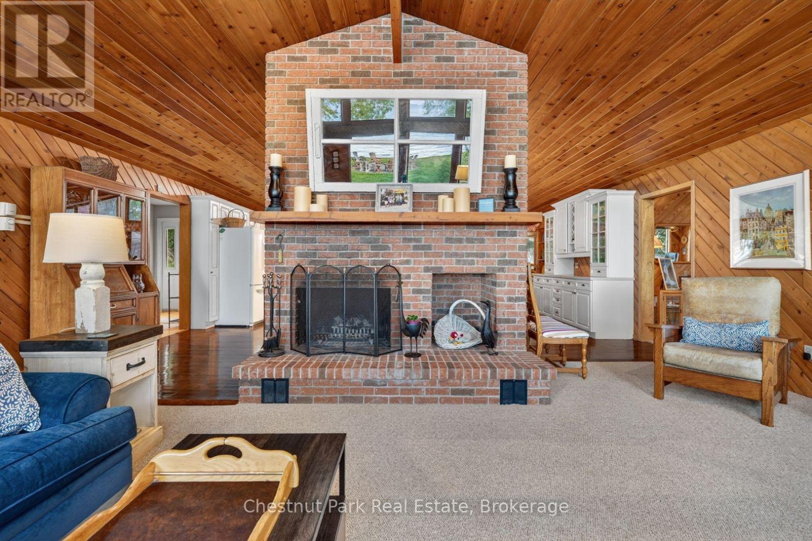 1034 Degrassi Cove Place, Innisfil (Churchill), Ontario  L0L 1W0 - Photo 10 - N13886632