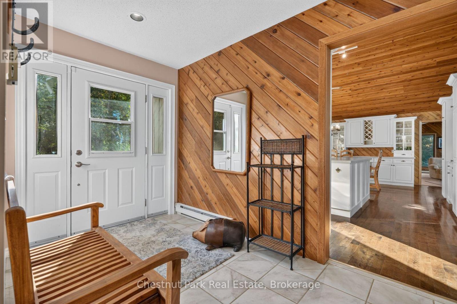 1034 Degrassi Cove Place, Innisfil (Churchill), Ontario  L0L 1W0 - Photo 5 - N13886632