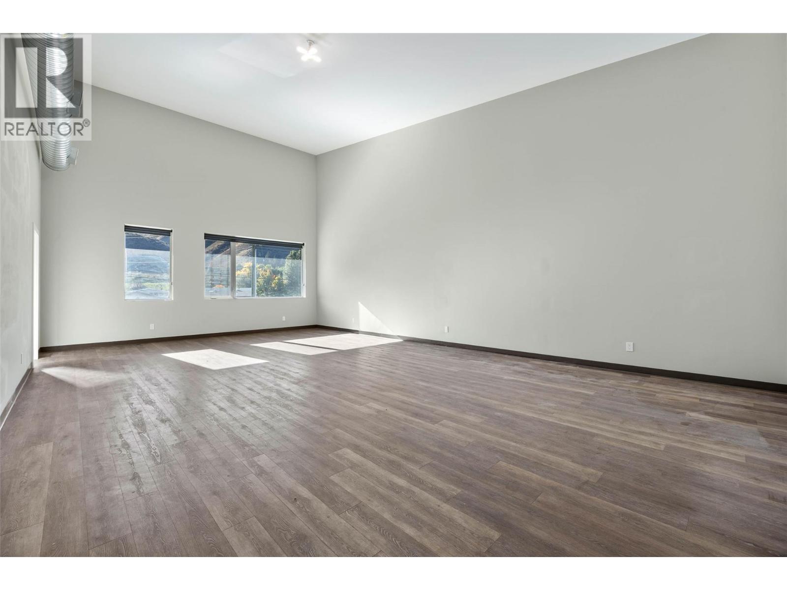7450 Dallas Drive Unit# 204, Kamloops, British Columbia  V2C 6X2 - Photo 3 - 10373833