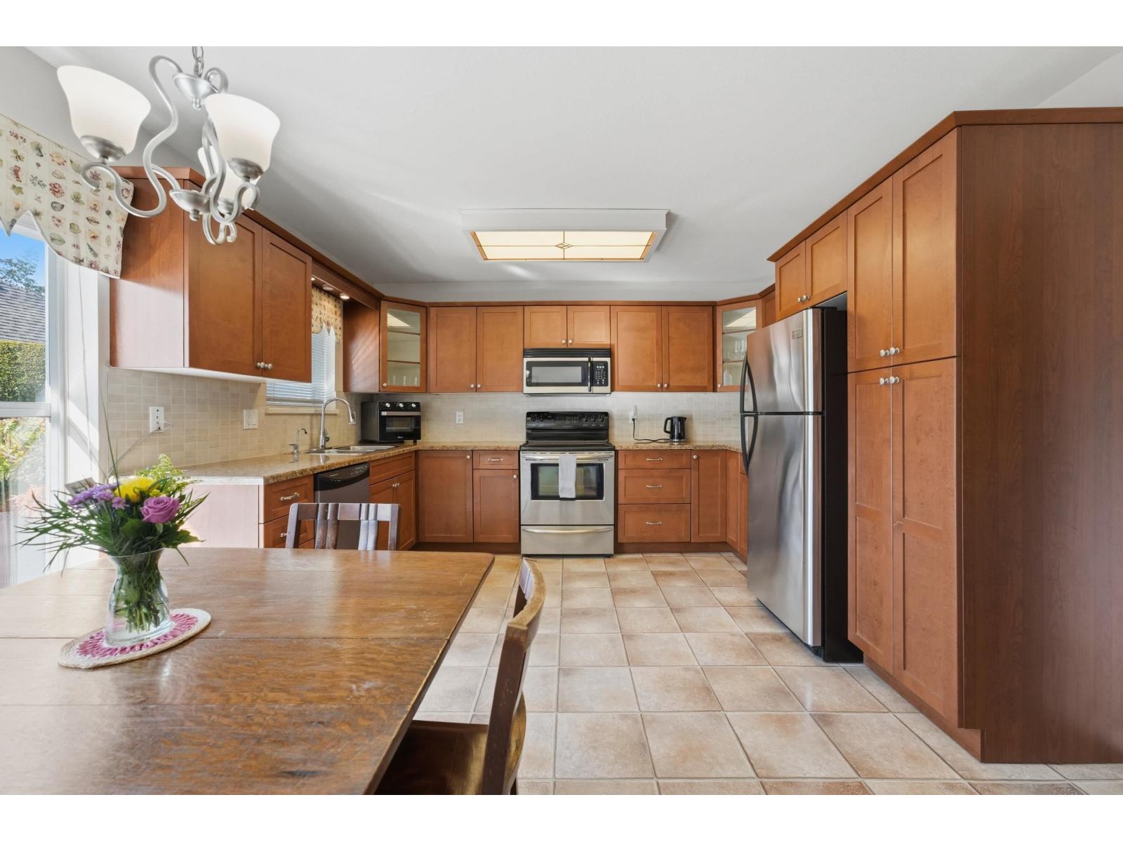 107 10172 141 Street, Surrey, British Columbia  V3T 4P6 - Photo 9 - R3173514