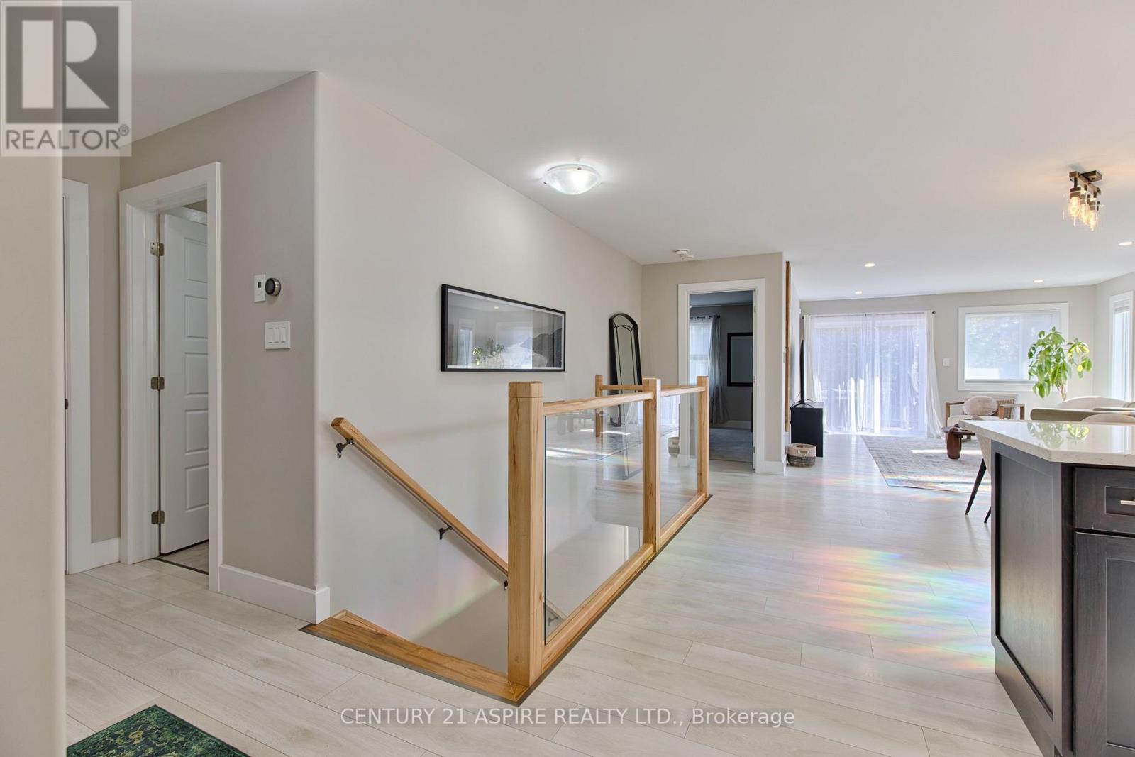 59 Noble Crescent, Petawawa, Ontario K8H 0G1 - Photo 4 - X13886662