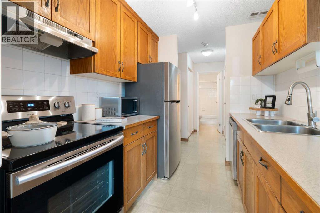 101, 550 Westwood Drive SW, Calgary, Alberta  T3C 3T9 - Photo 9 - A2350654