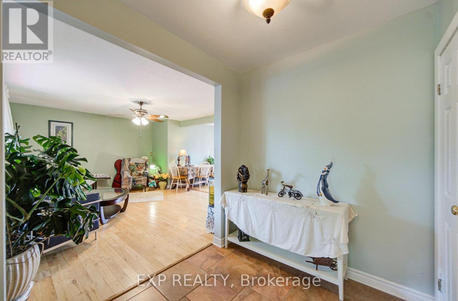 44 Mill Street, Ajax, Ontario  L1S 6K5 - Photo 7 - E13886648