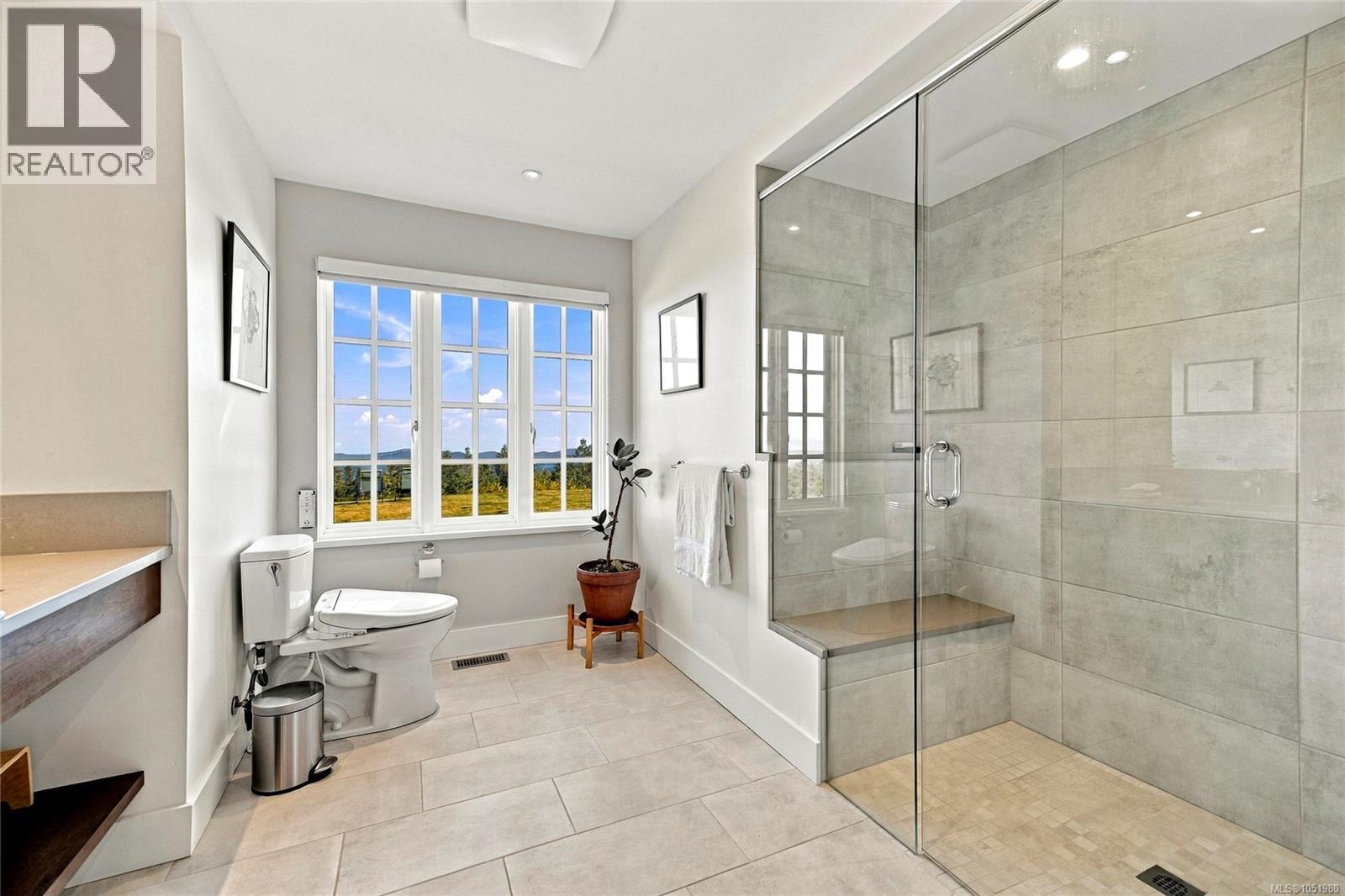 377 Seymour Hts