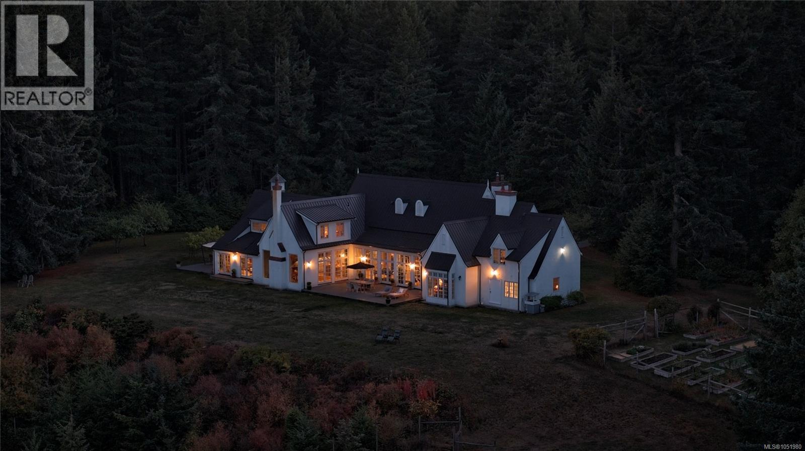 377 Seymour Hts