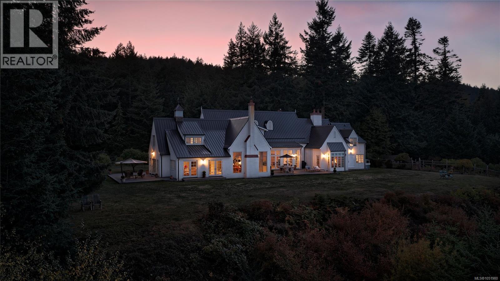 377 Seymour Hts