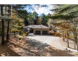 26 CENTURION CRESCENT, Perry, Ontario
