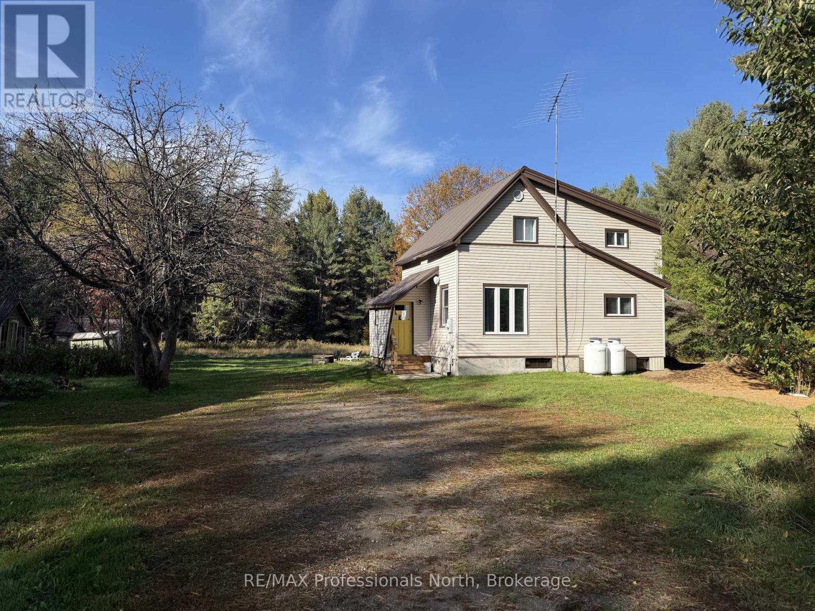 2631 BRUNEL ROAD, Huntsville, Ontario