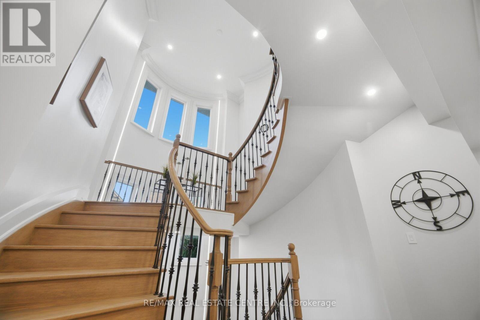 4 Calstock Place, Brampton, Ontario  L6X 0X3 - Photo 34 - W13886684