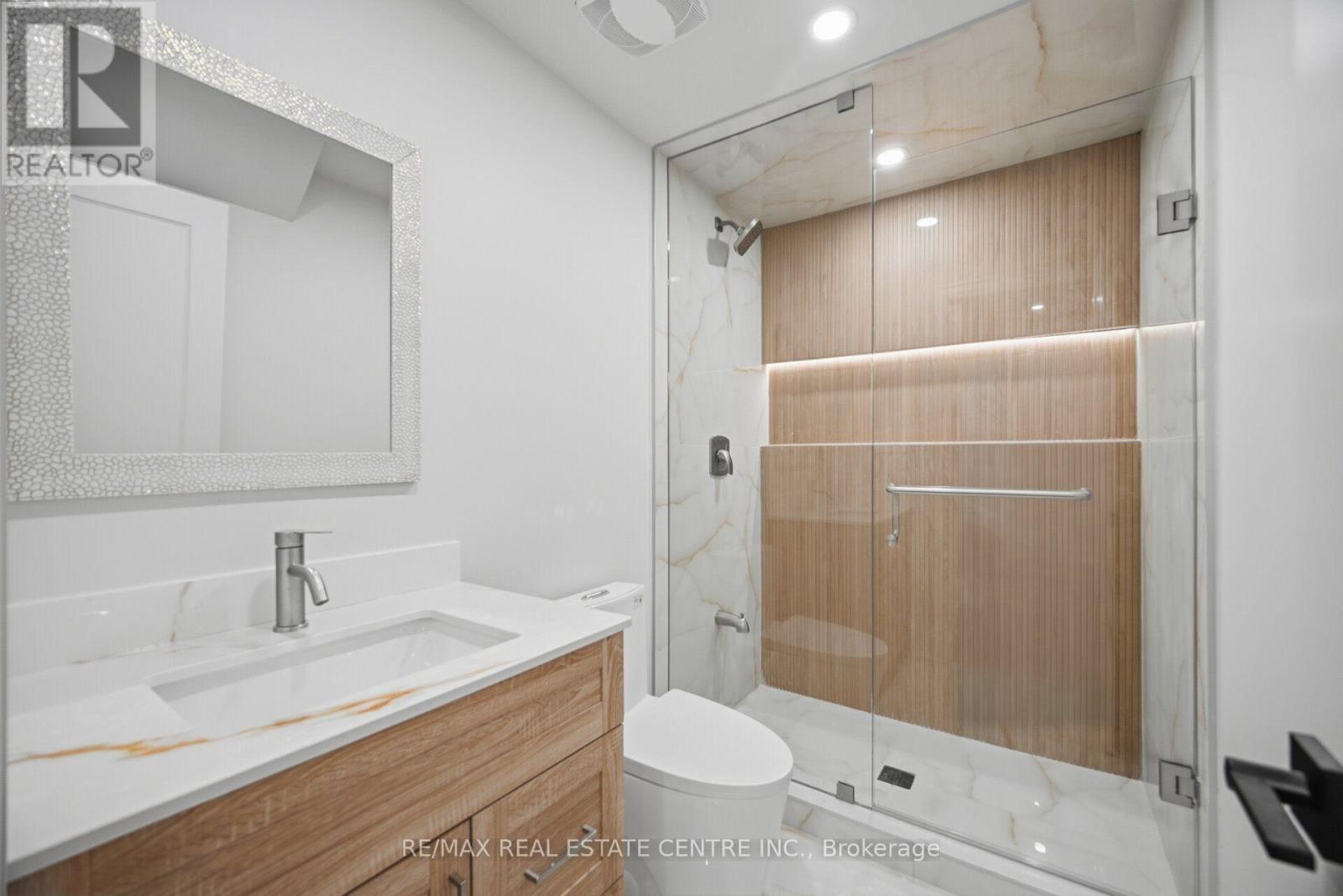4 Calstock Place, Brampton, Ontario  L6X 0X3 - Photo 38 - W13886684
