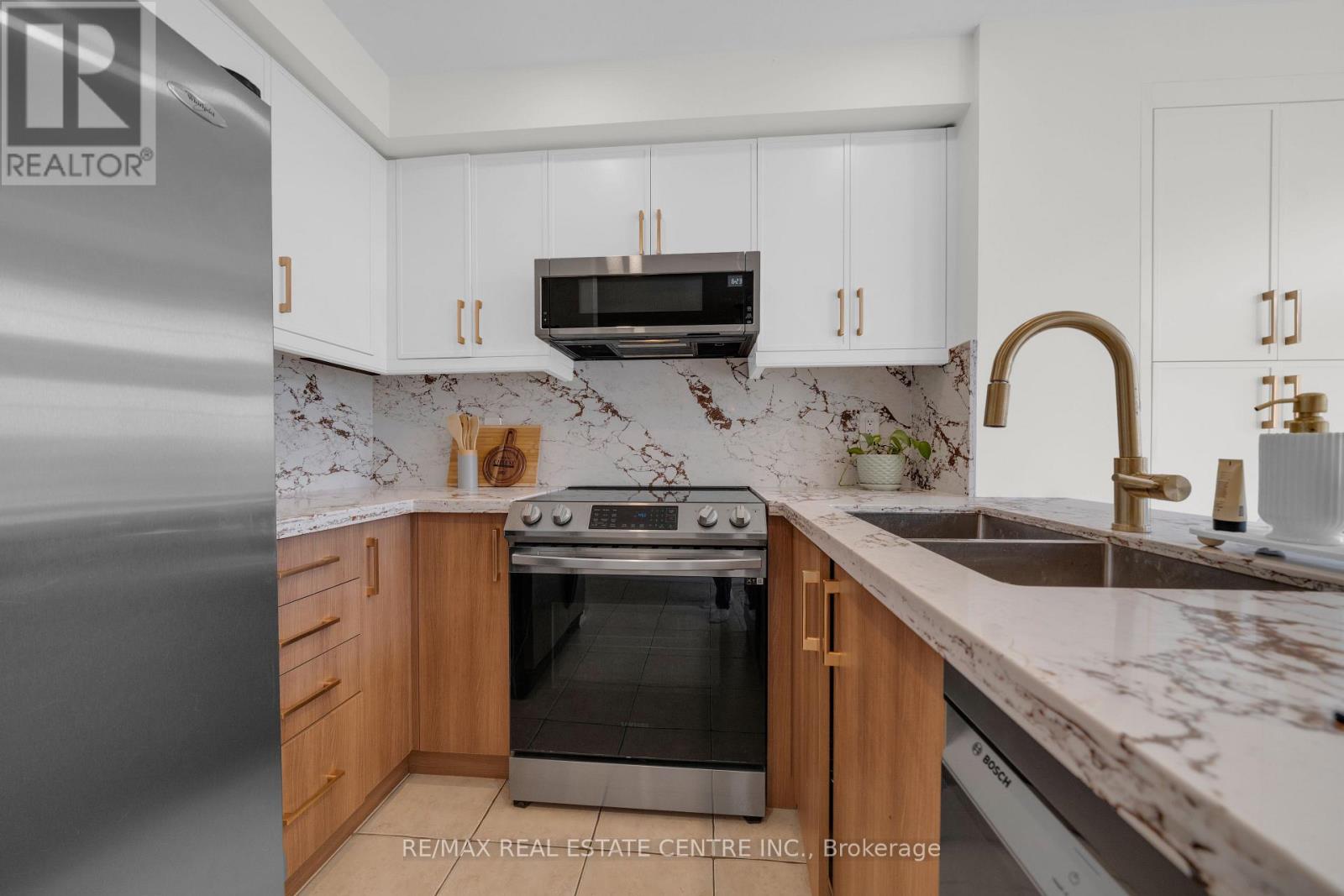 3440 Redpath Circle, Mississauga, Ontario  L5N 8R7 - Photo 12 - W13886686