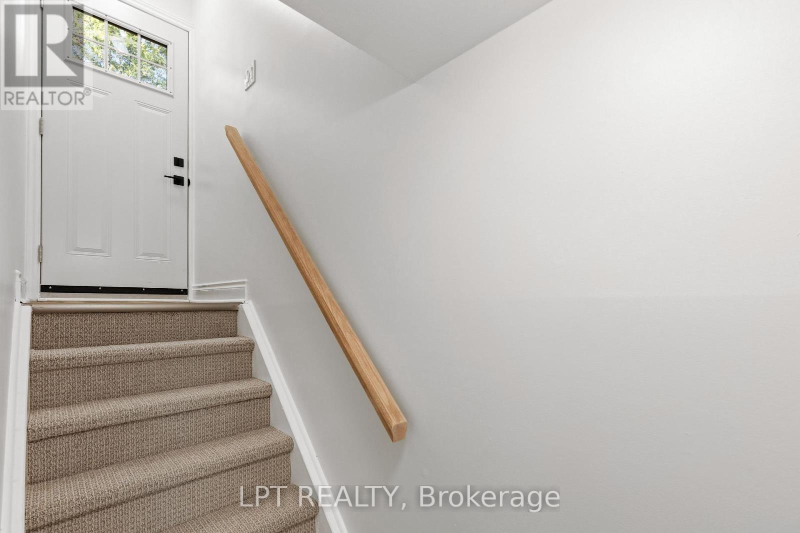 868 Liverpool Road, Pickering, Ontario  L1W 1S4 - Photo 30 - E13886452