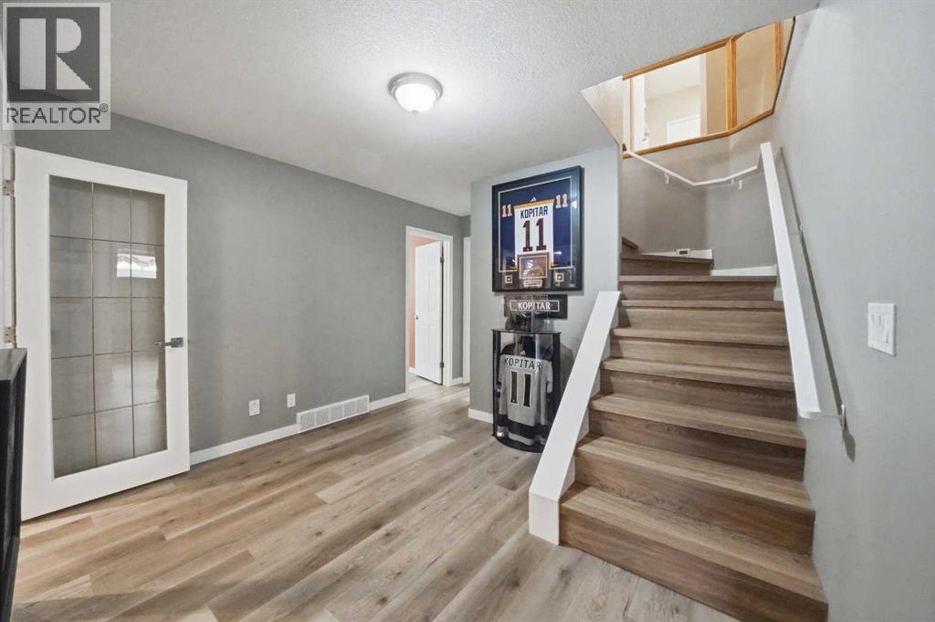 8 Drever Close, Red Deer, Alberta  T4R 2N6 - Photo 23 - A2350941