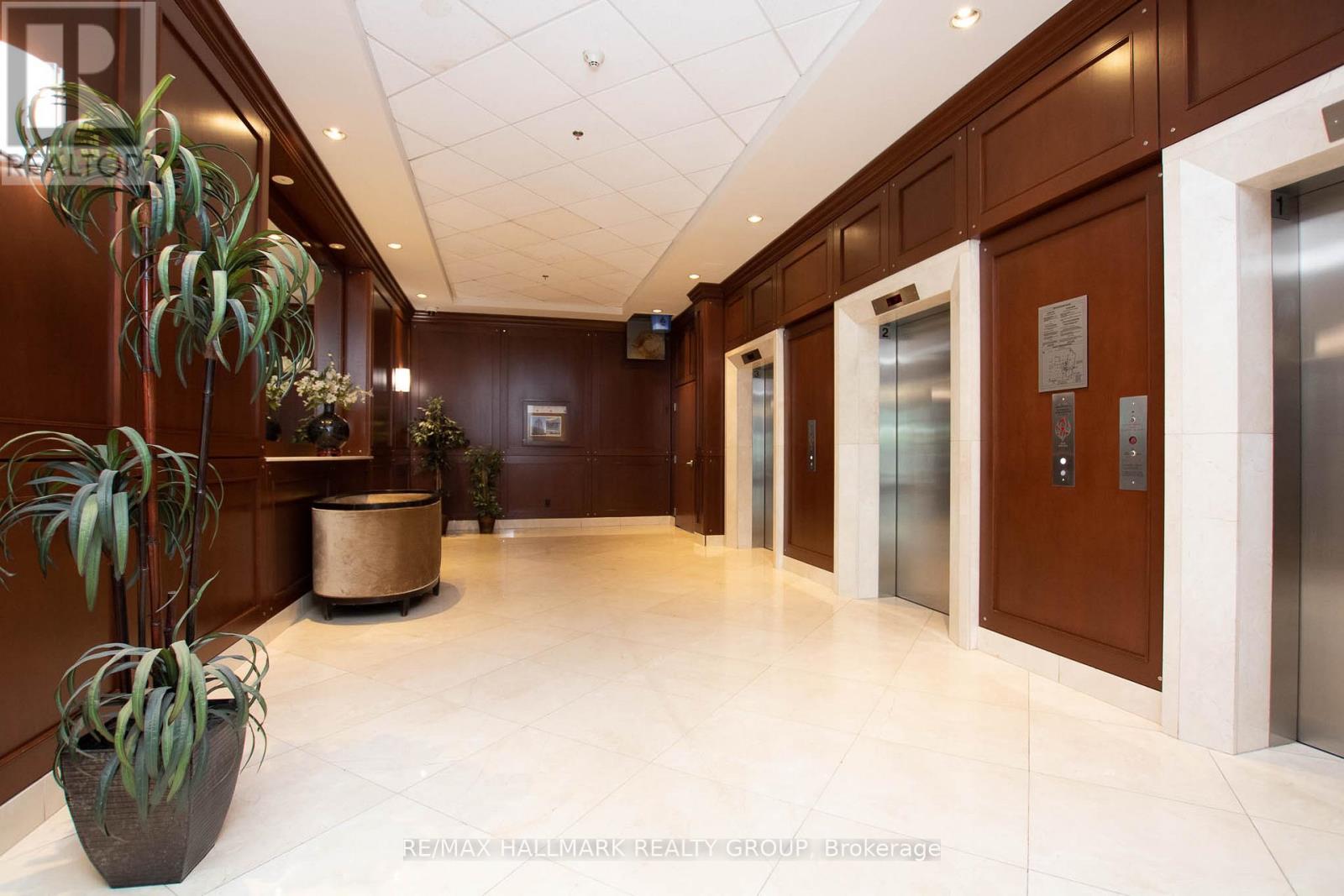 207 - 200 Rideau Street, Ottawa, Ontario  K1N 5Y1 - Photo 4 - X13886702