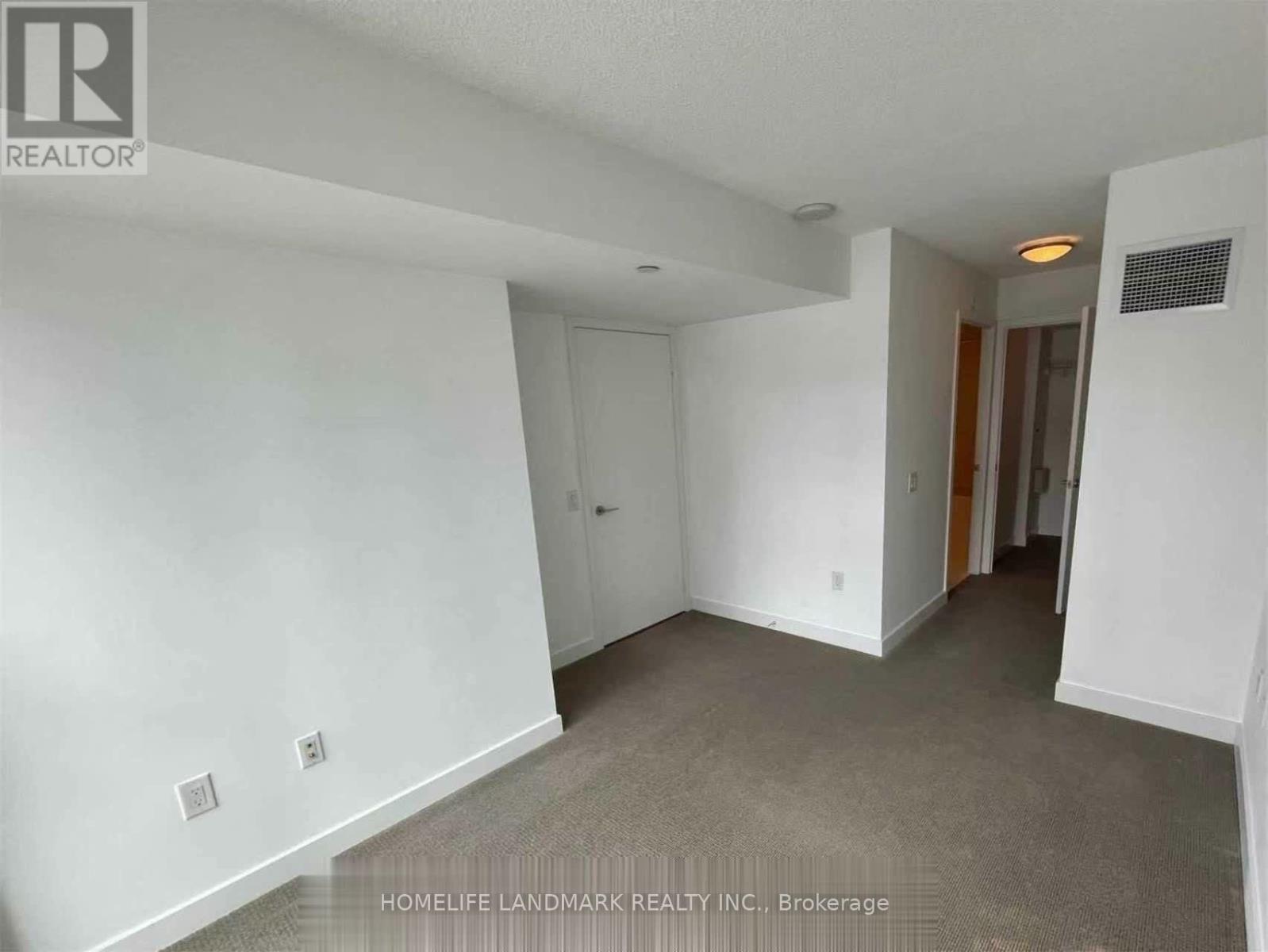 1115 - 75 Queens Wharf Road, Toronto, Ontario  M5V 0J8 - Photo 11 - C13886704