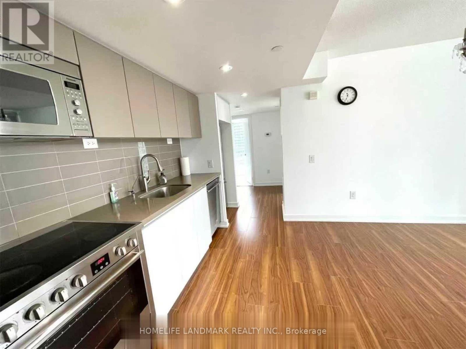1115 - 75 Queens Wharf Road, Toronto, Ontario  M5V 0J8 - Photo 4 - C13886704
