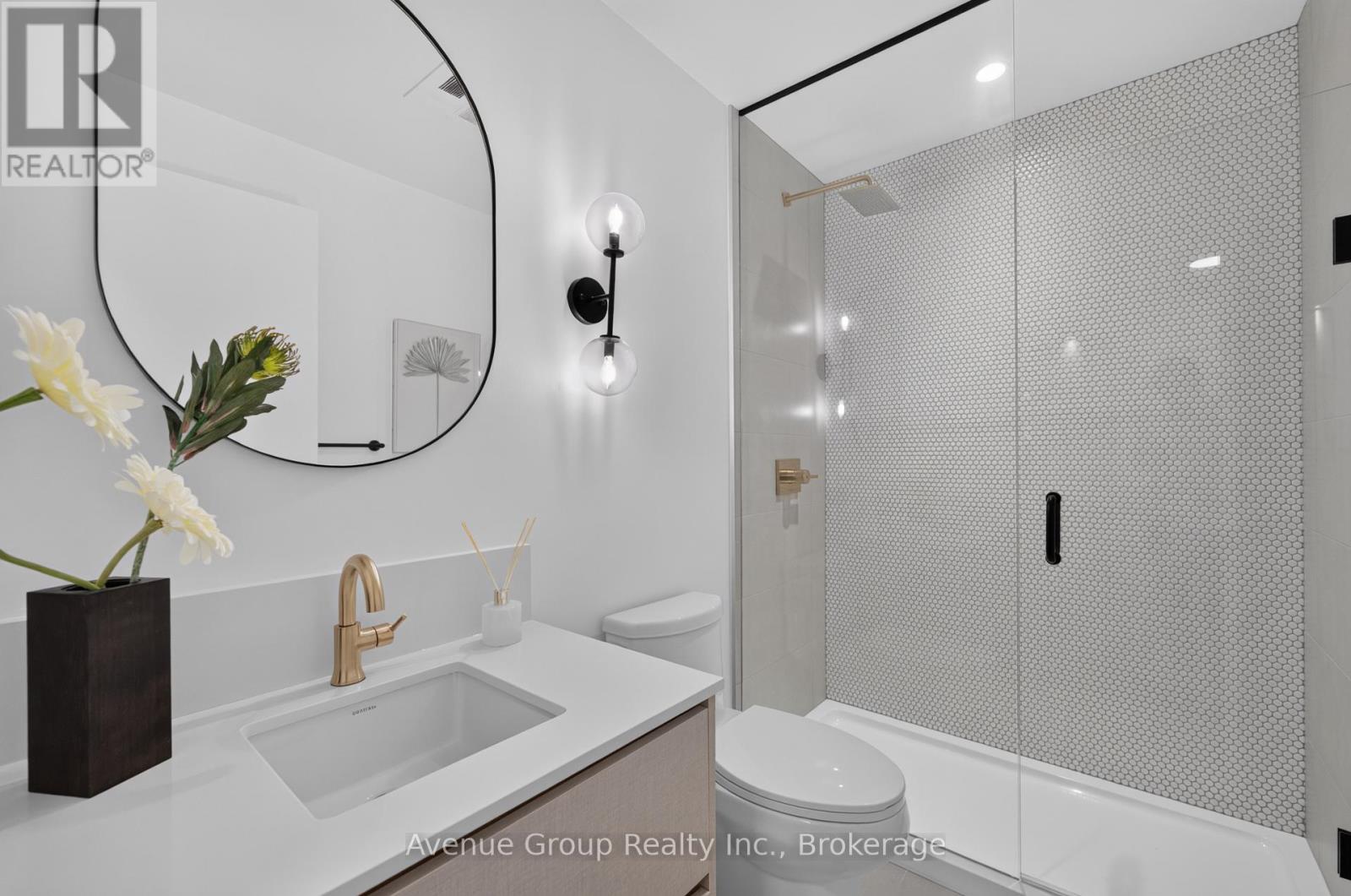 202 - 1285 Queen Street E, Toronto, Ontario  M4L 1C2 - Photo 24 - E13886718