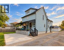 2176 MCDOUGALL, Windsor, Ontario