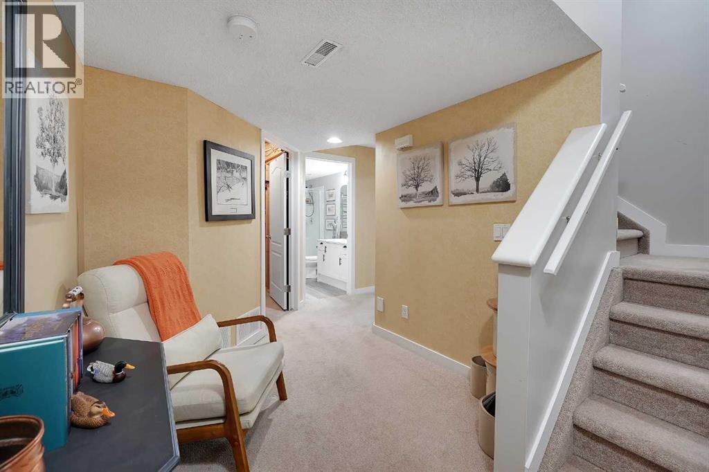 87 Springs Crescent SE
