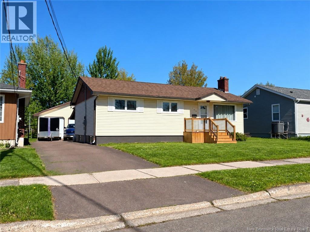 175 Second Avenue, Moncton, New Brunswick  E1C 7Y5 - Photo 1 - NB147013