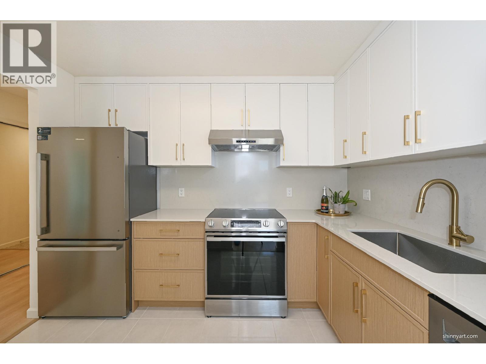 604 5833 Wilson Avenue, Burnaby, British Columbia  V5H 4R8 - Photo 8 - R3174273