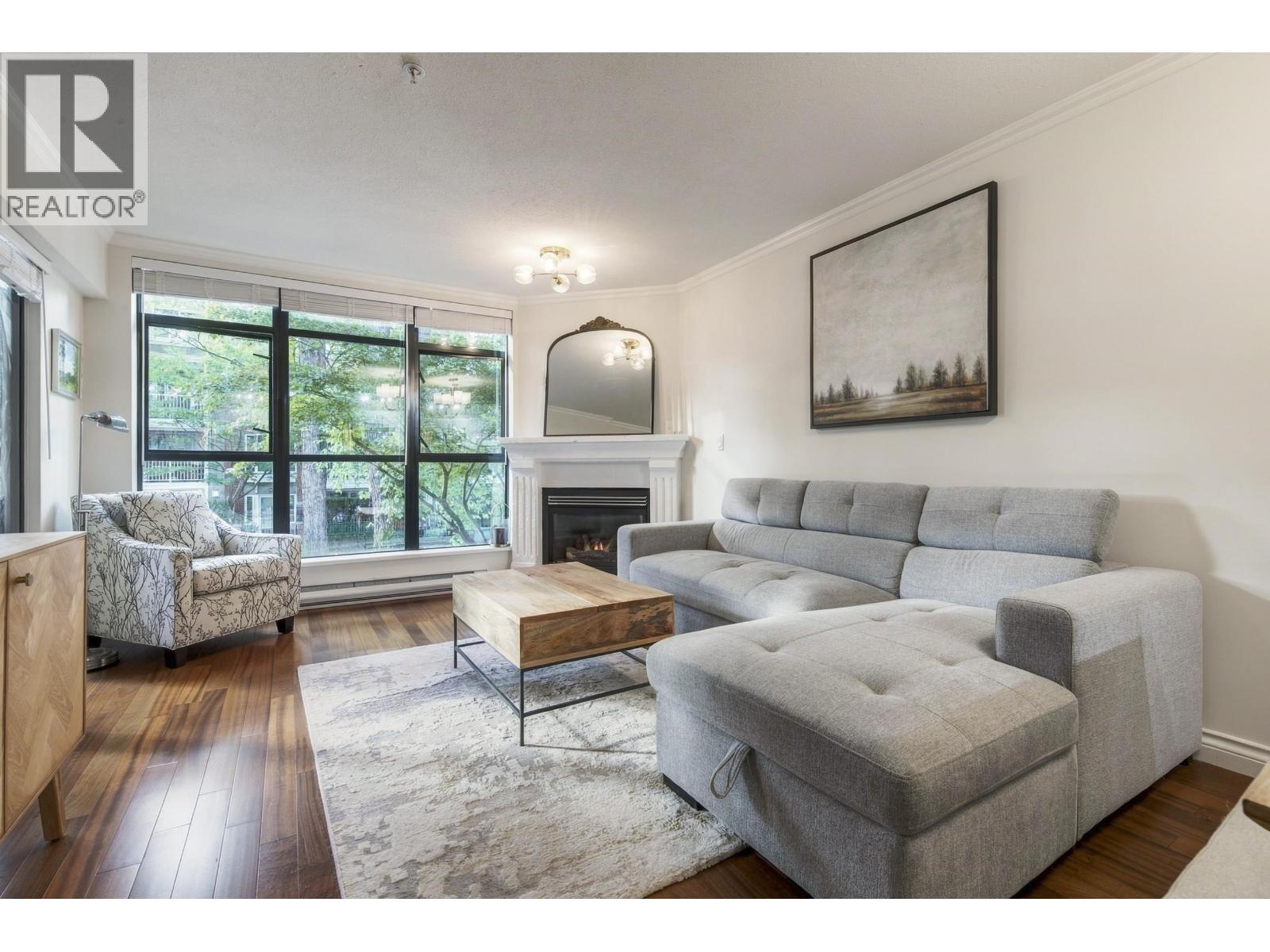 210 2181 W 10th Avenue, Vancouver, British Columbia  V6K 2H7 - Photo 3 - R3174461