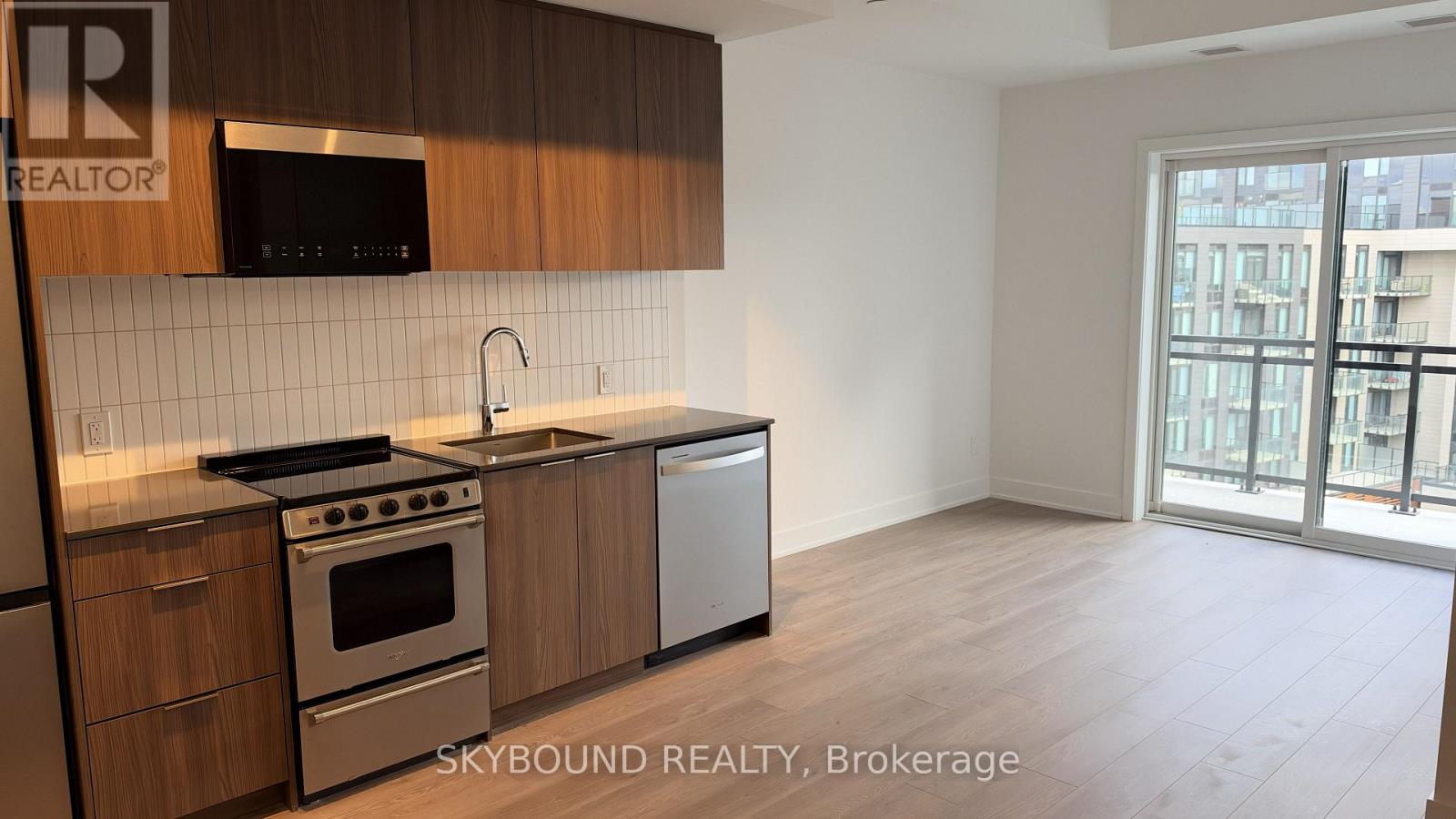 710 - 3008 William Cutmore Boulevard, Oakville, Ontario  L6H 8E7 - Photo 8 - W13886734
