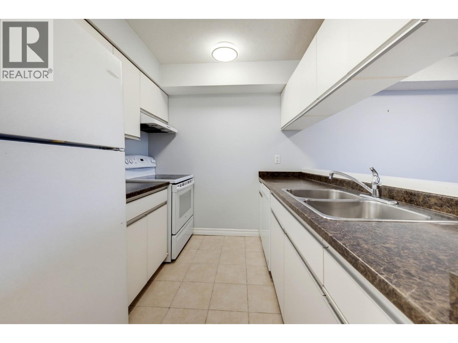 101 1040 E Broadway, Vancouver, British Columbia  V5T 4N7 - Photo 10 - R3174460