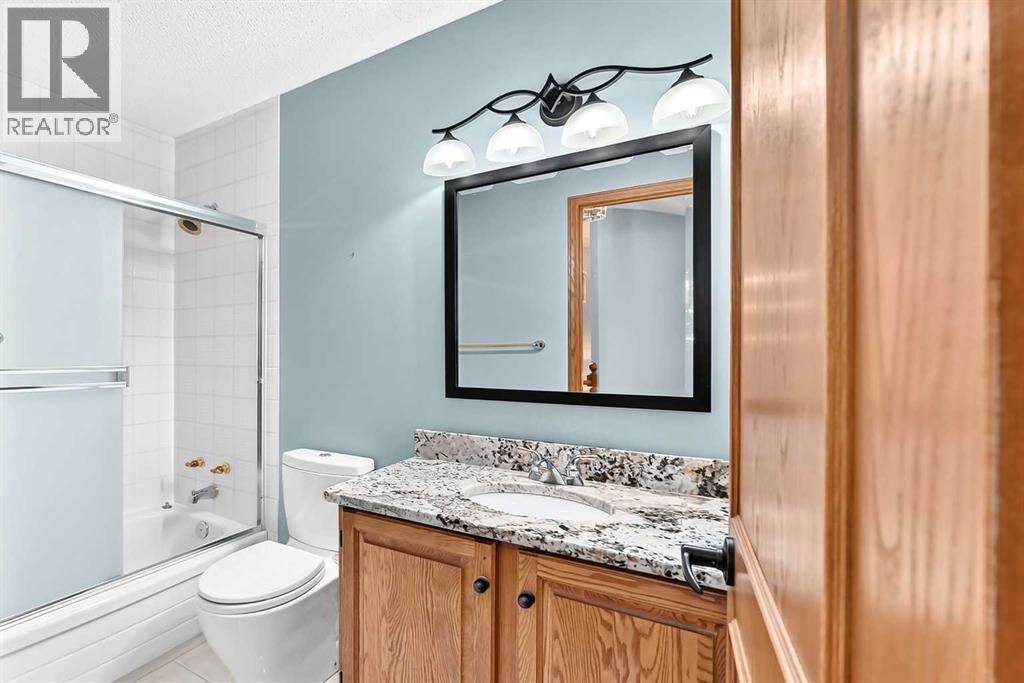 120 Woodacres Drive Sw, Calgary, Alberta  T2W 4Z8 - Photo 36 - A2351743