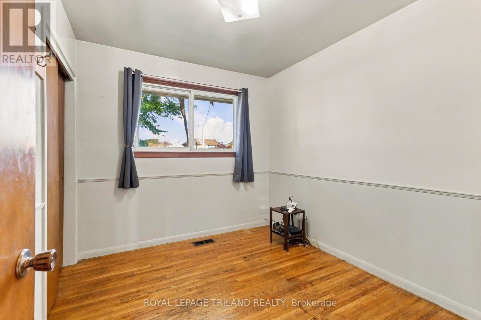 272 Richmond Street, North Middlesex, Ontario N0M 2K0 - Photo 17 - X13886746