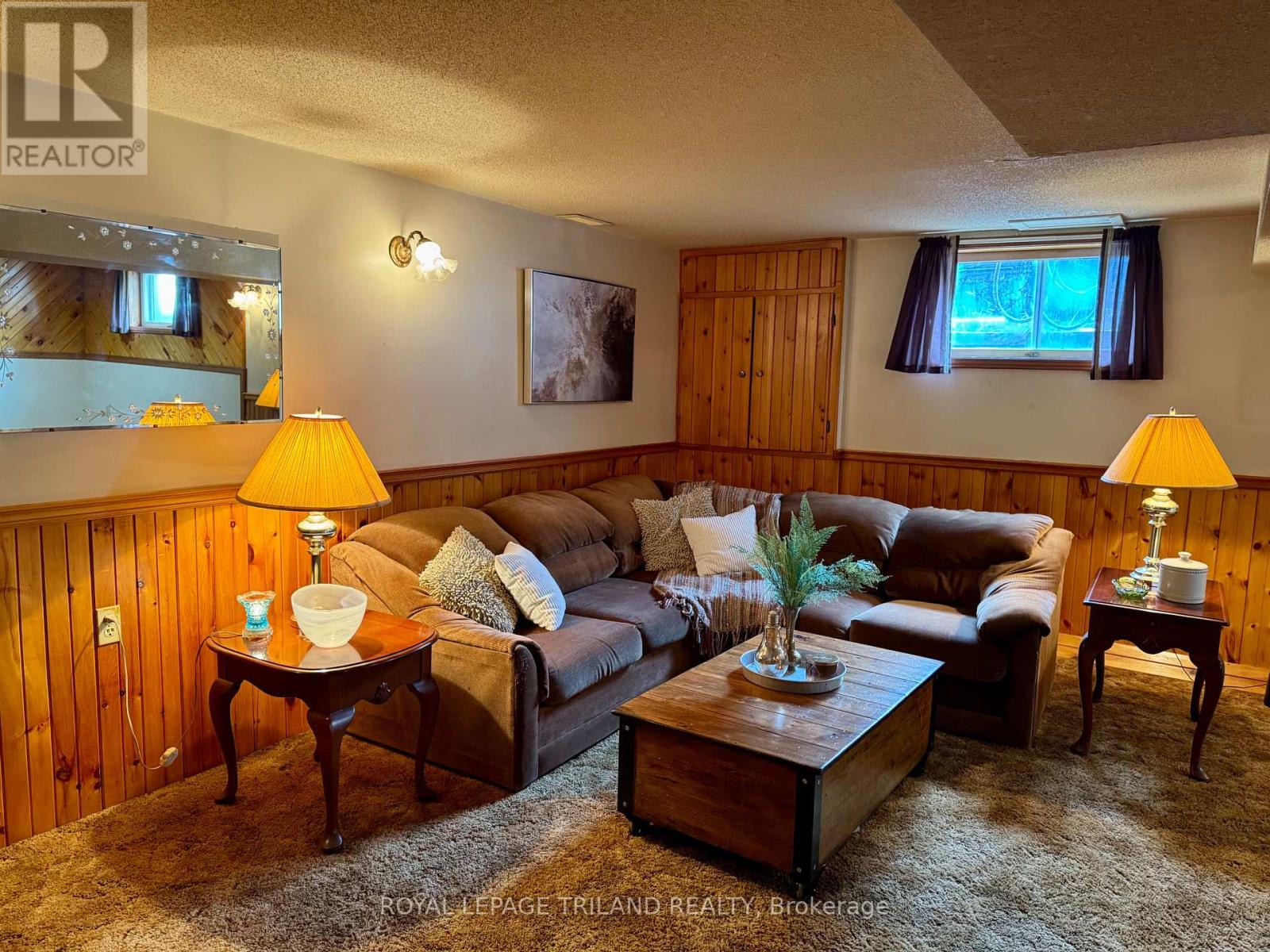 272 Richmond Street, North Middlesex, Ontario N0M 2K0 - Photo 23 - X13886746