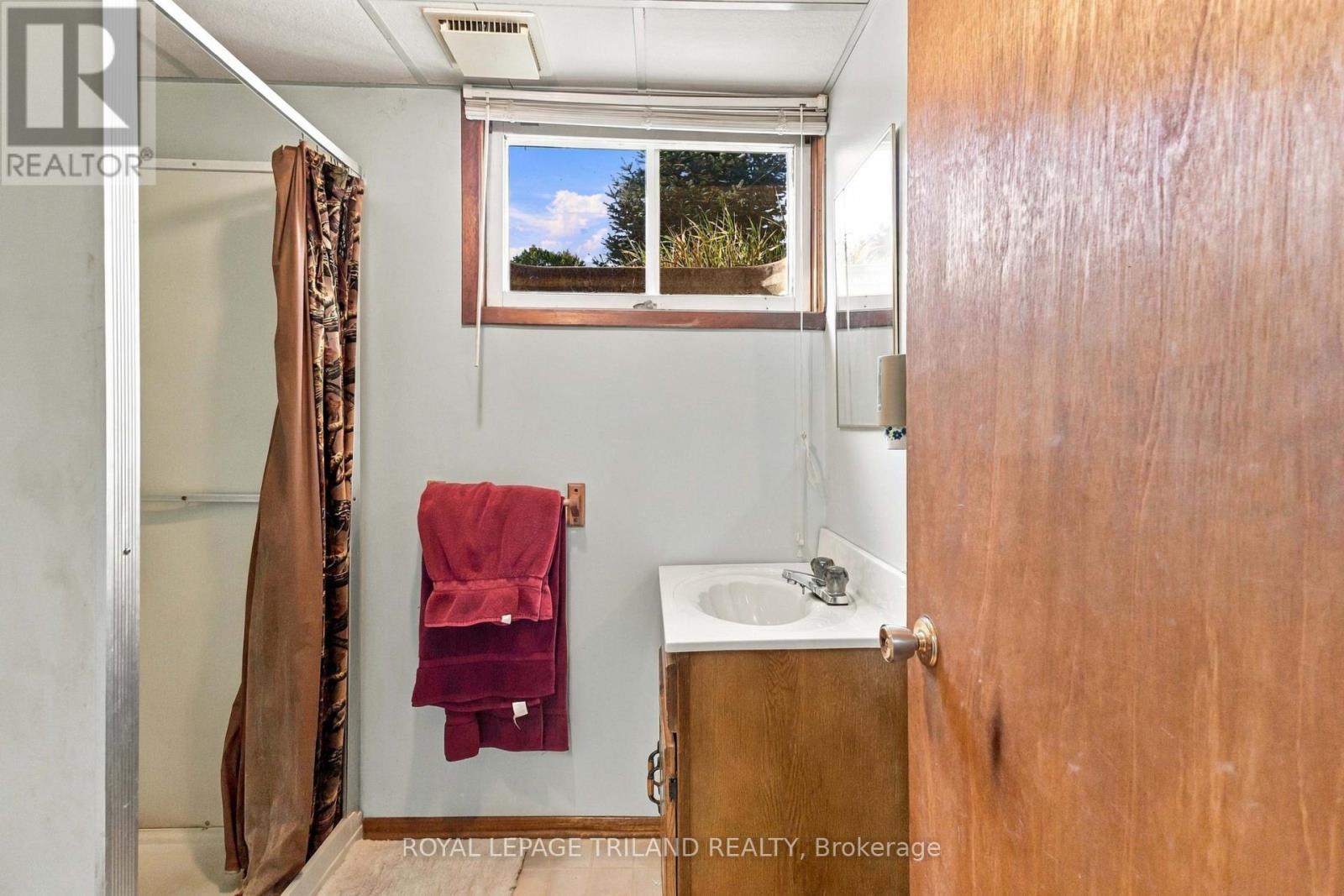 272 Richmond Street, North Middlesex, Ontario N0M 2K0 - Photo 29 - X13886746