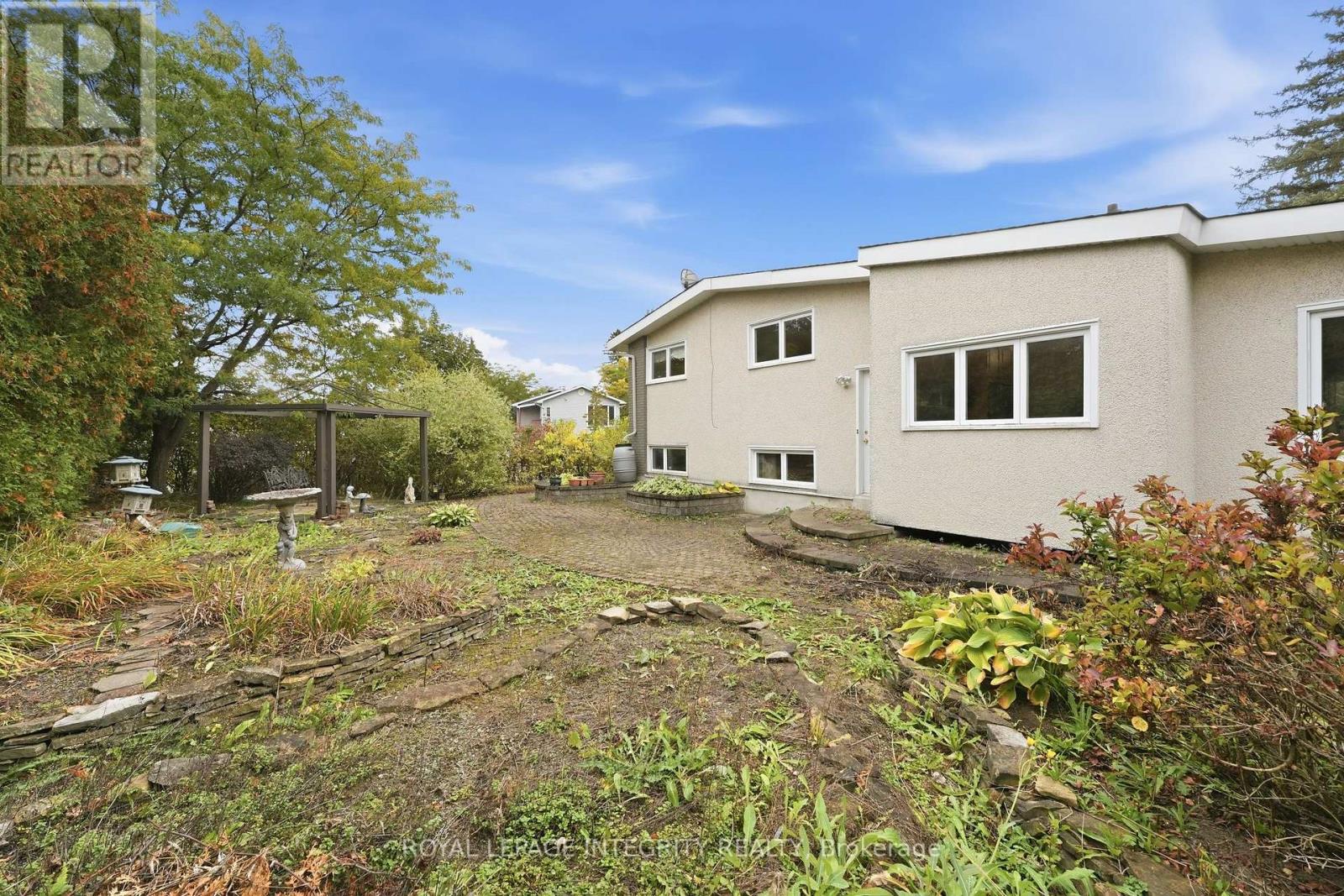 1861 Appleford Street, Ottawa, Ontario  K1J 6T5 - Photo 20 - X13886742