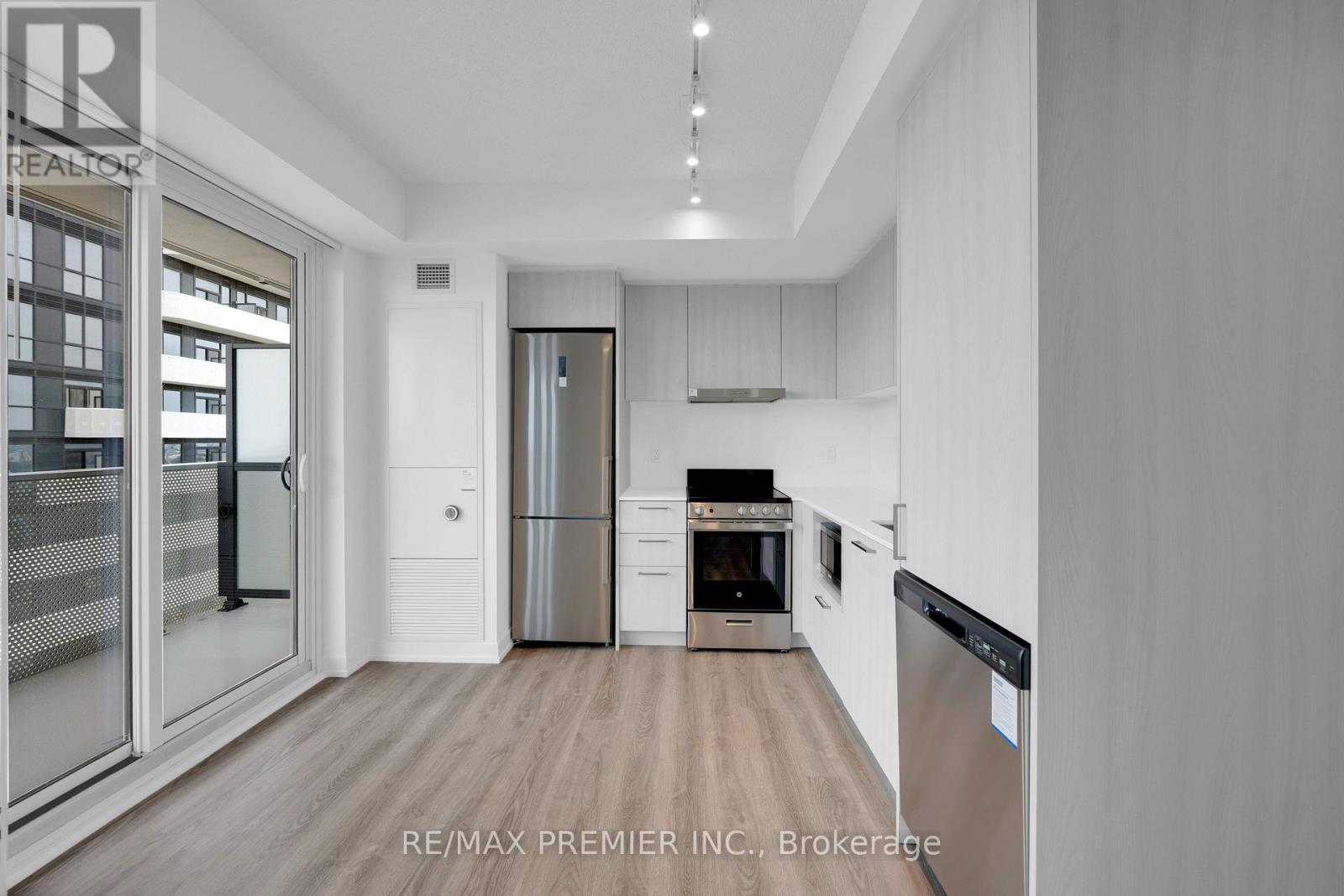 3712 - 195 Commerce Street, Vaughan, Ontario  L4K 0P9 - Photo 10 - N13886768