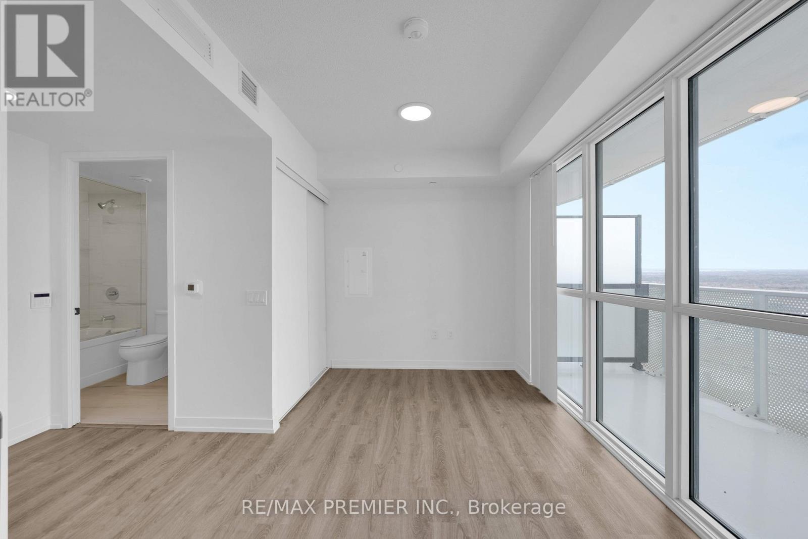 3712 - 195 Commerce Street, Vaughan, Ontario  L4K 0P9 - Photo 13 - N13886768