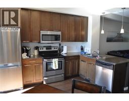 601 Boynton Place, Kelowna, British Columbia V1V 3B5 - Photo 5 - 10399708