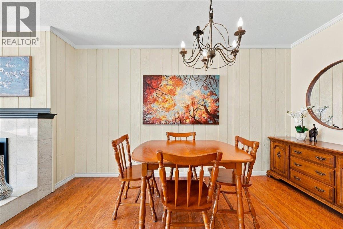 3040 Paisley Road, North Vancouver, British Columbia  V7R 1C8 - Photo 10 - R3174468
