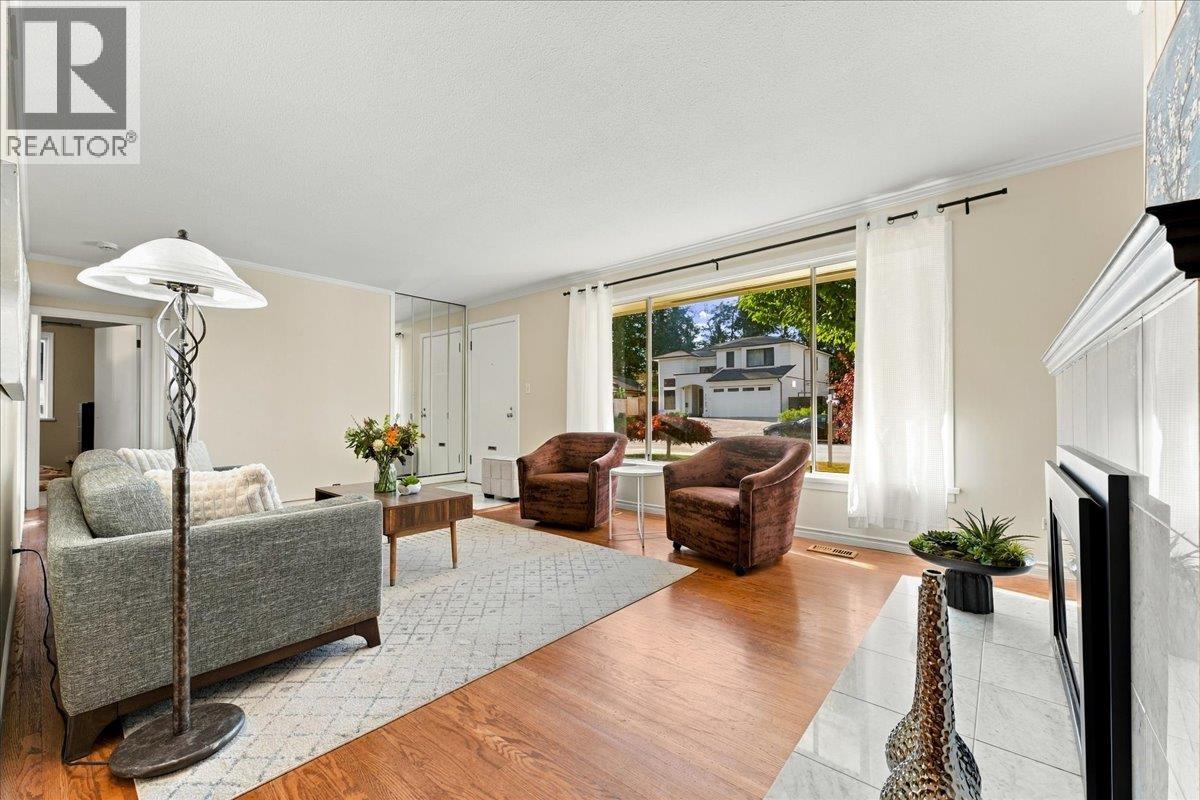 3040 Paisley Road, North Vancouver, British Columbia  V7R 1C8 - Photo 7 - R3174468