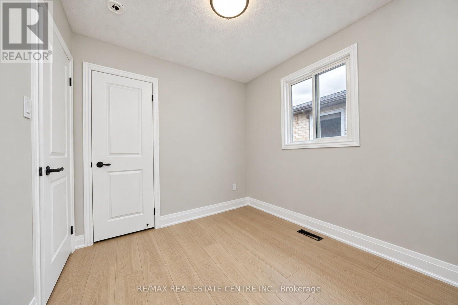 130 Martindale Crescent, Brampton, Ontario  L6X 2V1 - Photo 17 - W13886774